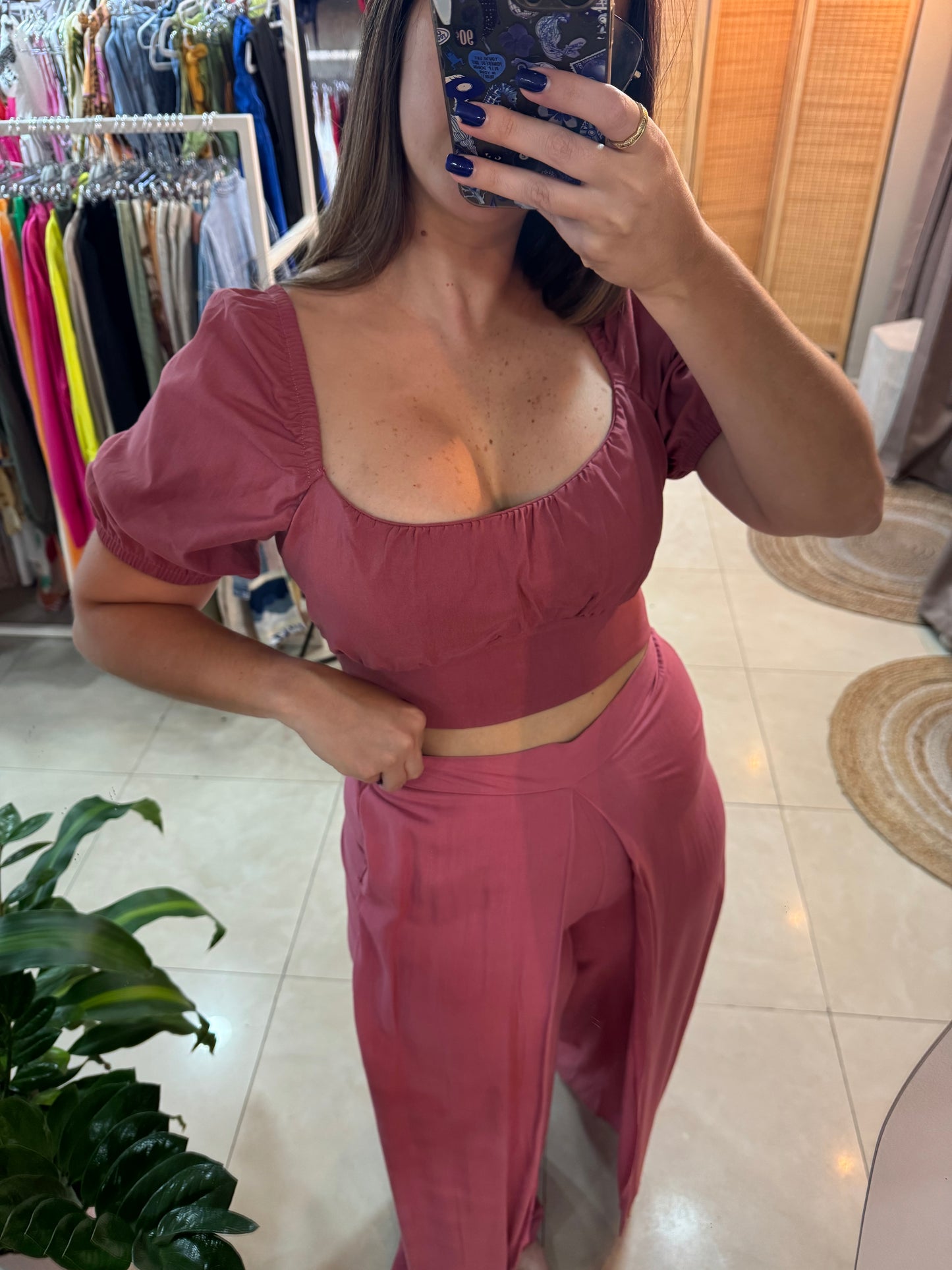 Conjunto vino de pantalón