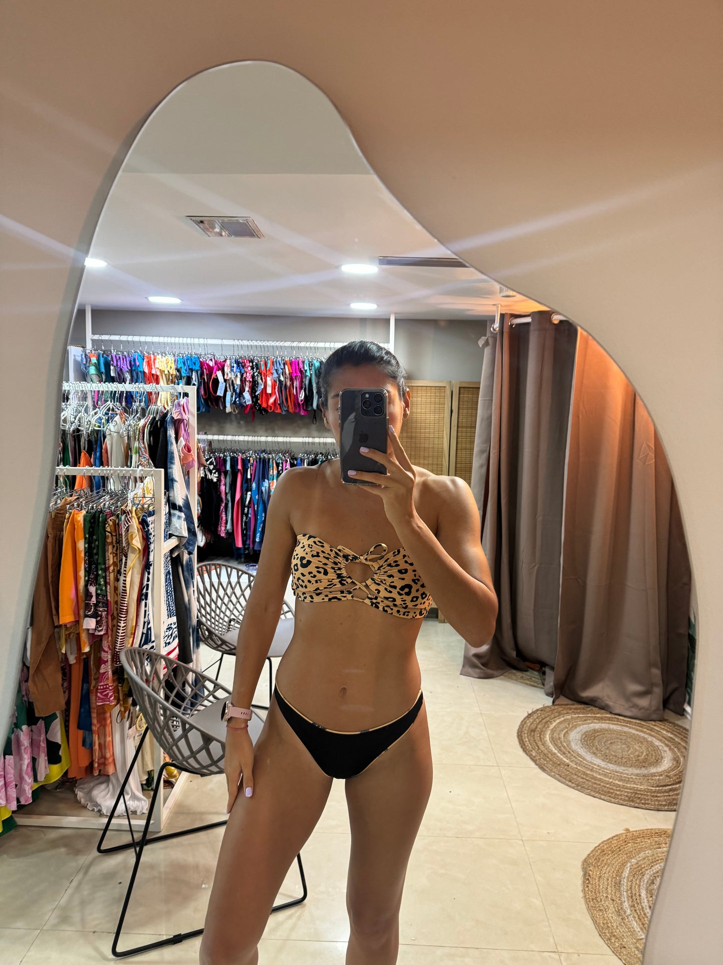 Bikini animal print , panty reversible a unicolor, más delgada , top multiformas