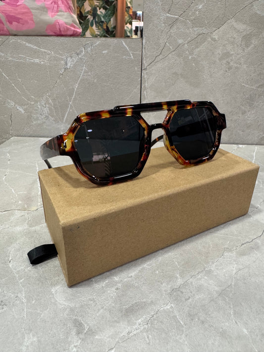 Lentes de sol , varios colores.