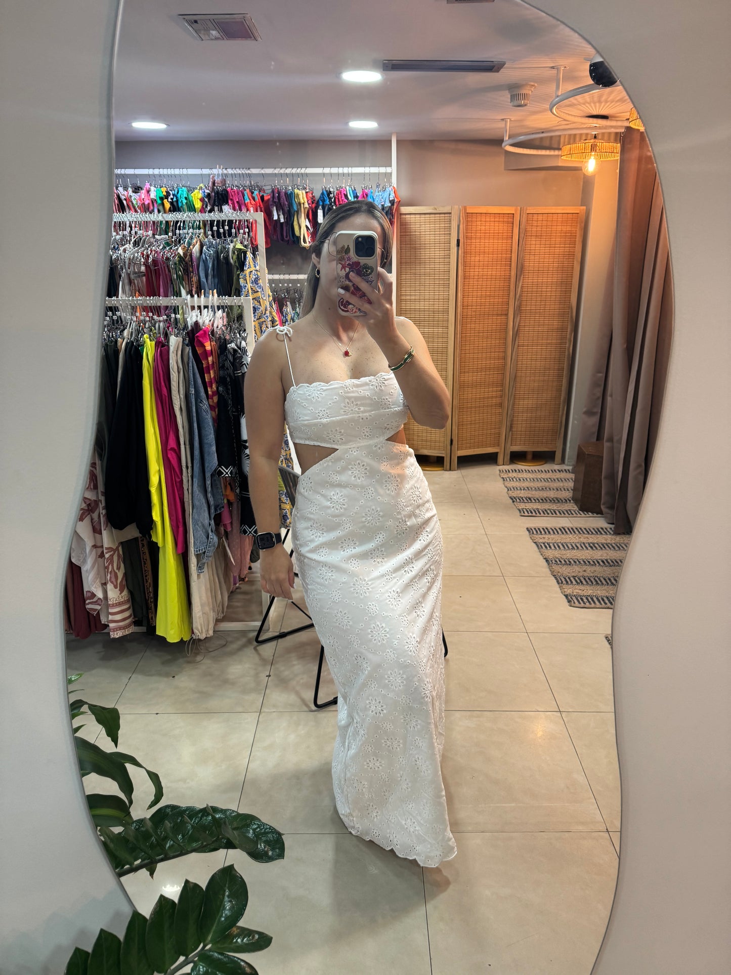 Vestido largo blanco.