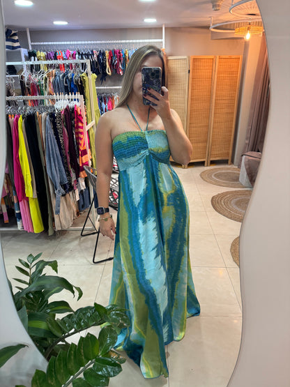 Vestido largo halter.