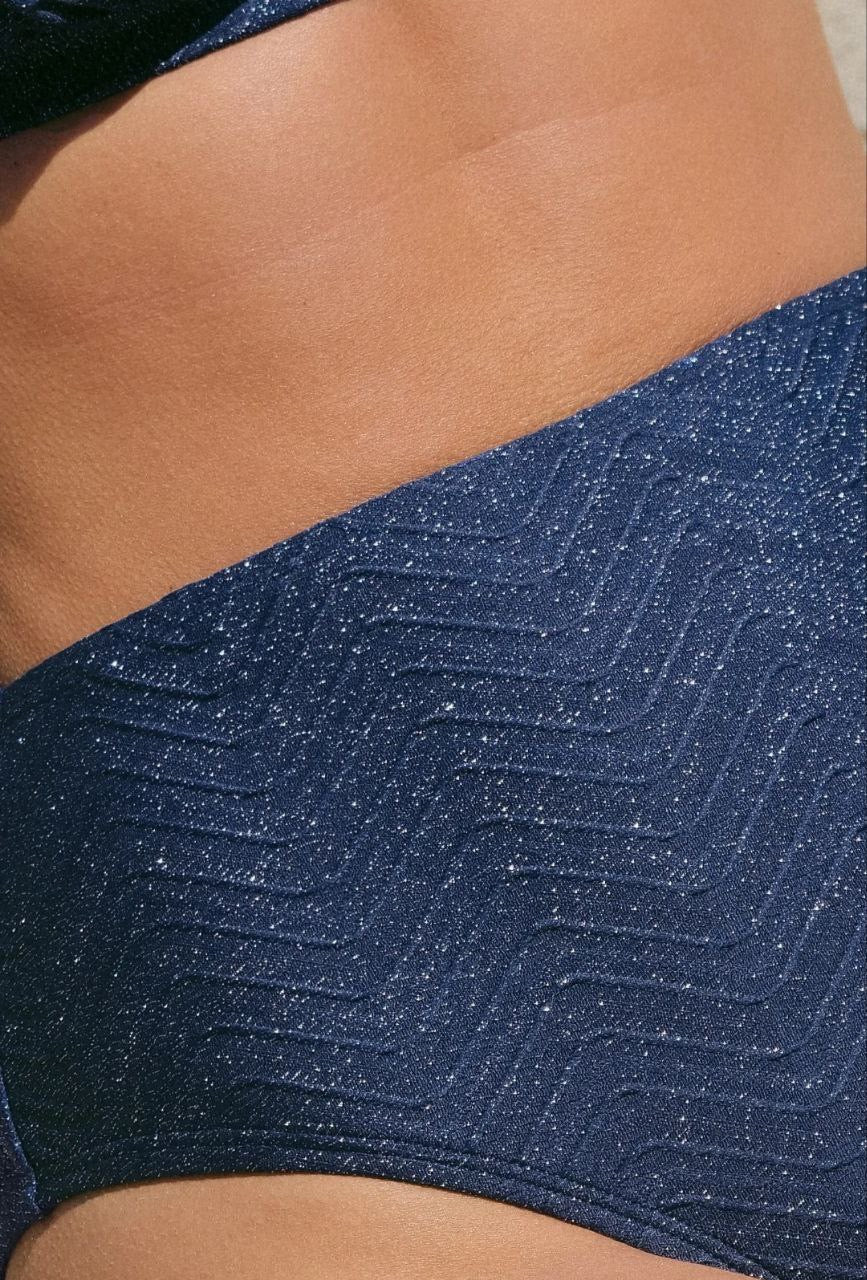 Bikini panty Alta brillante, tela acanalada