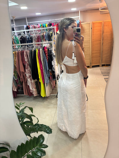 Vestido largo blanco.