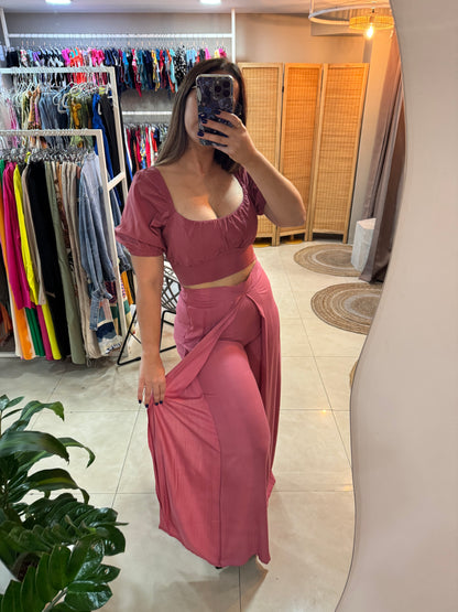 Conjunto vino de pantalón