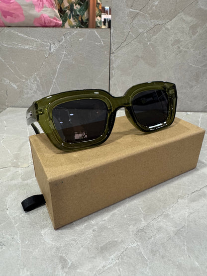 Lentes de sol marrón y verde